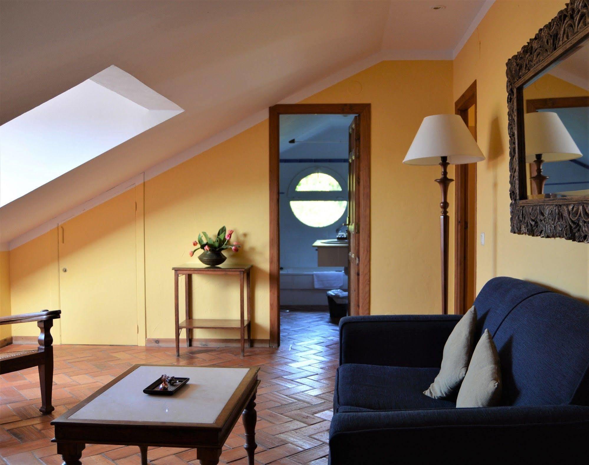 El Habana Llanes Hotel La Pereda de Llanes ภายนอก รูปภาพ