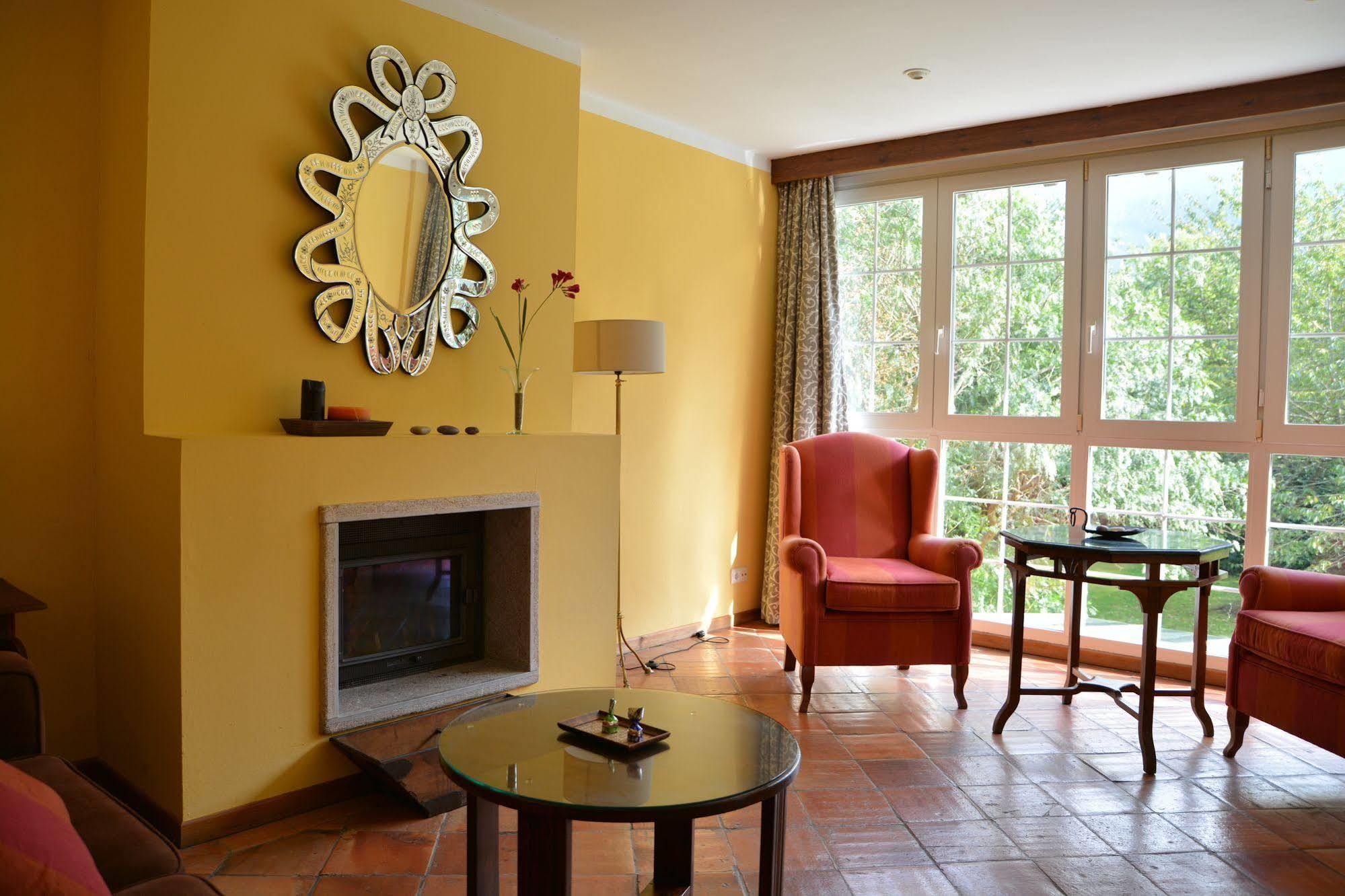 El Habana Llanes Hotel La Pereda de Llanes ภายนอก รูปภาพ