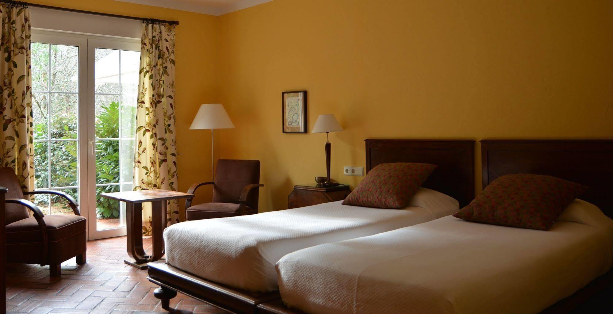 El Habana Llanes Hotel La Pereda de Llanes ภายนอก รูปภาพ