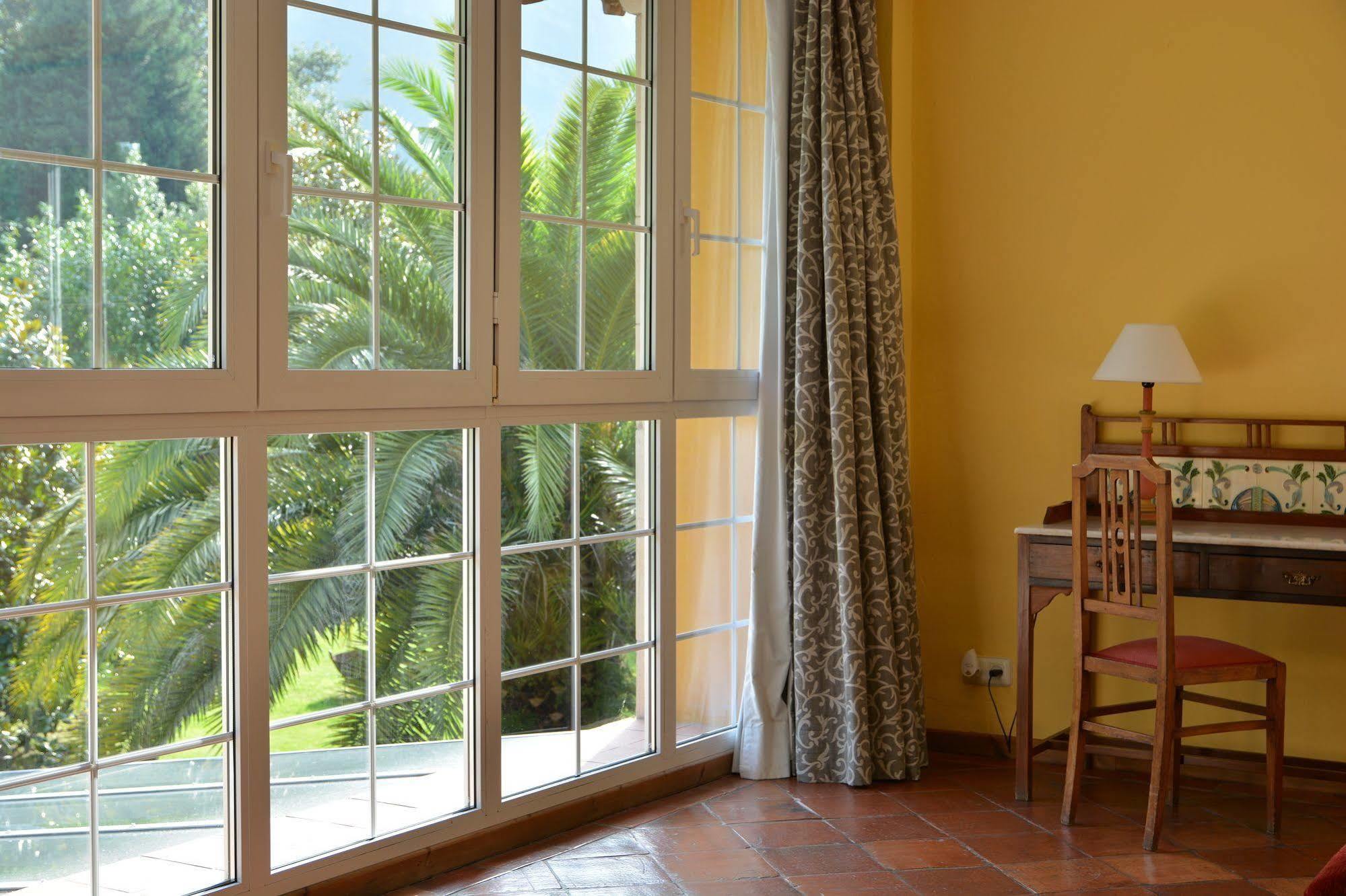 El Habana Llanes Hotel La Pereda de Llanes ภายนอก รูปภาพ